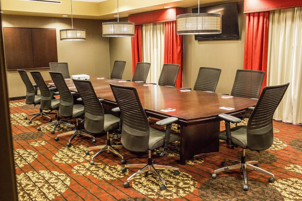 Teddy'S Residential Suites Watford City Bagian luar foto