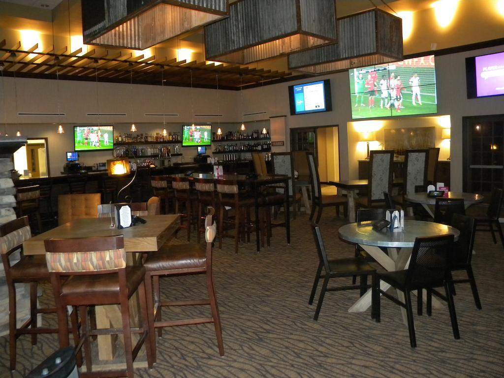 Teddy'S Residential Suites Watford City Bagian luar foto