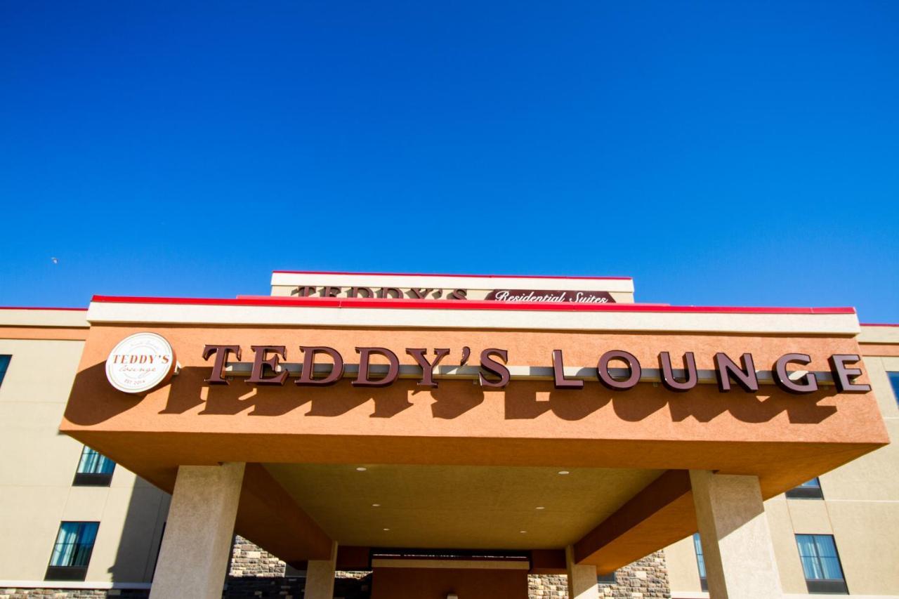 Teddy'S Residential Suites Watford City Bagian luar foto
